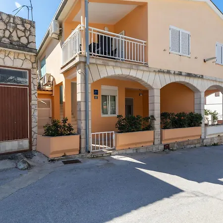Apartment By The Sea Podaca, Makarska - 13189