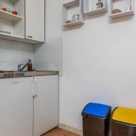 Apartment By The Sea Podaca, Makarska - 13189 *