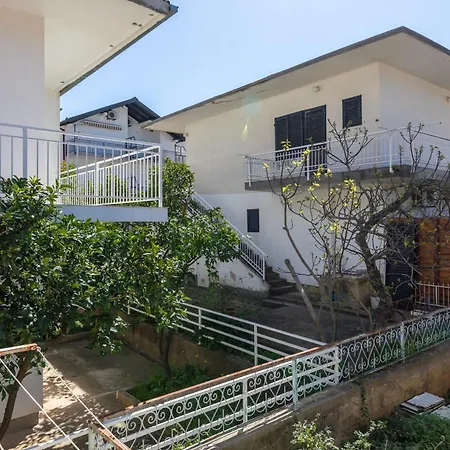 Apartment By The Sea Podaca, Makarska - 13189 Podaca